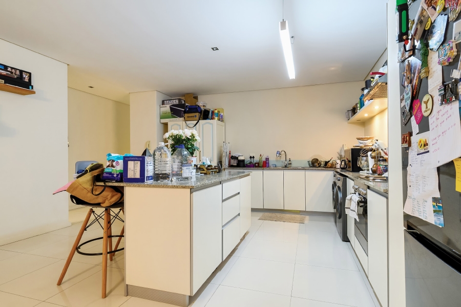 2 Bedroom Property for Sale in Claremont Upper Western Cape